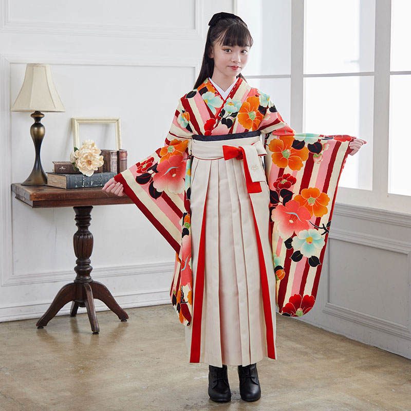 小学生袴:A229 紅一点 ベージュ 縦縞椿│ 袴レンタル │ 京都着物