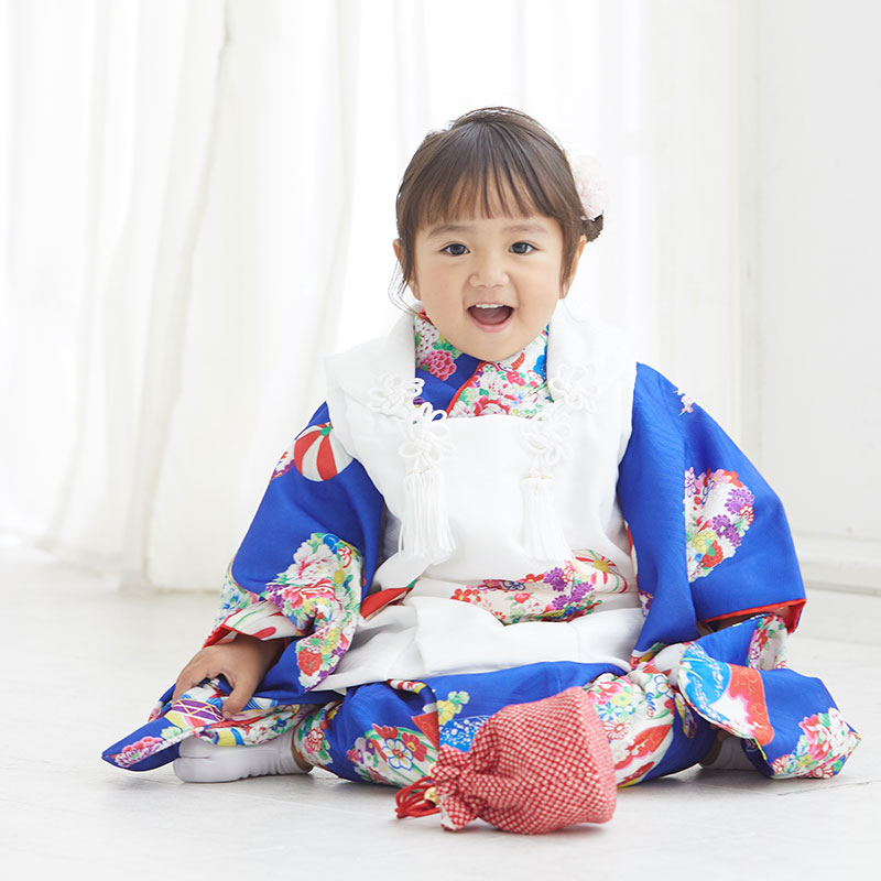 七五三被布 : Shikibu Classic K090 【三歳女児被布】白花丸手毬×花紺