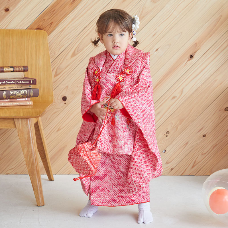 七五三 ７歳 女児 祝着 正絹 赤地に蝶 毬 桜 081 - キッズ、ベビー 