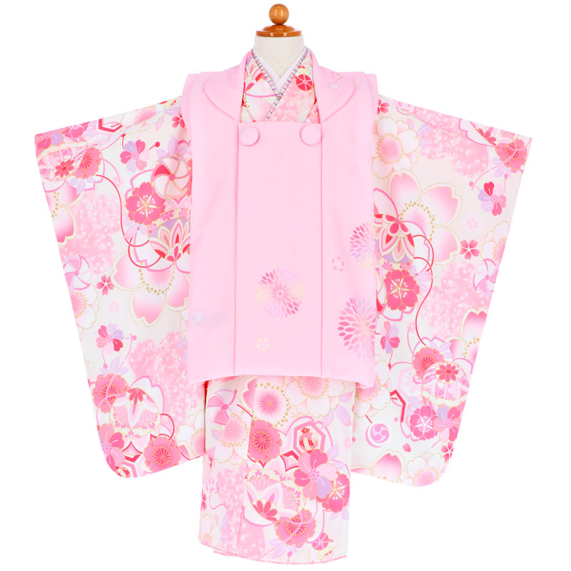 七五三被布 : KAGURA K156 【三歳女児被布】薄ピンク菊×オフホワイト桜