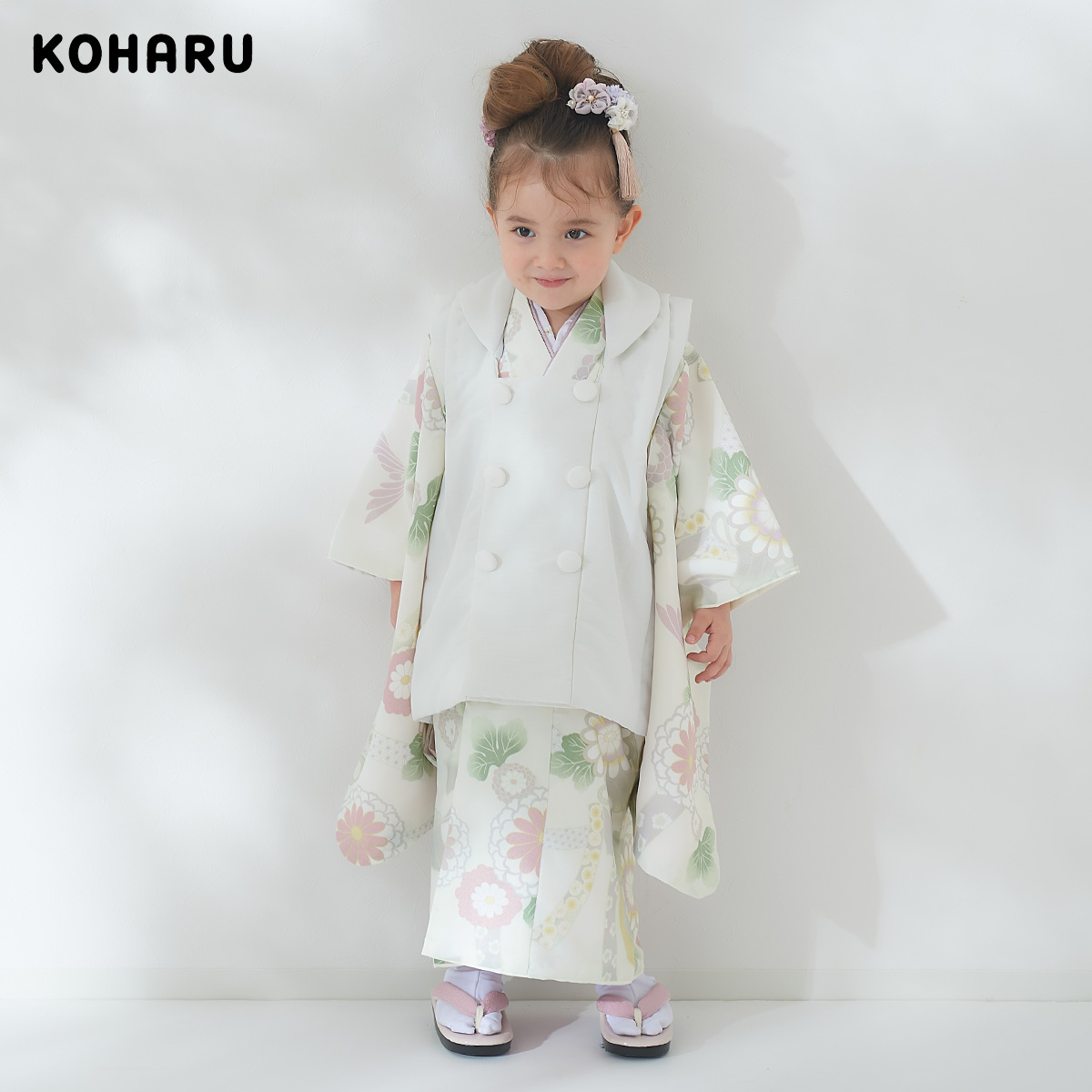 七五三被布 : KOHARU K239 【三歳女児被布】白x白菊熨斗目