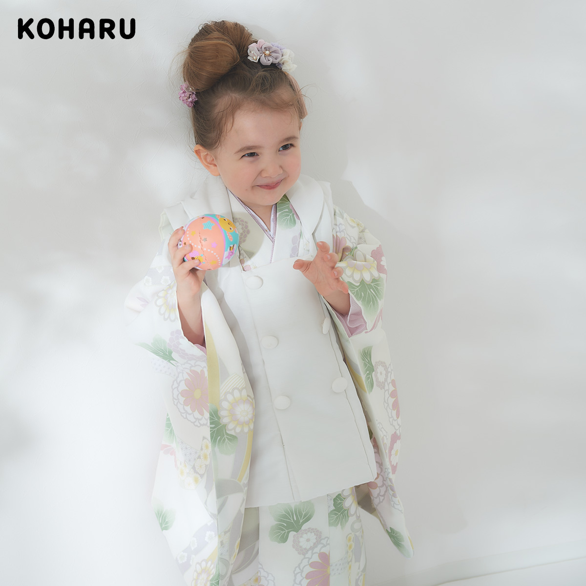 七五三被布 : KOHARU K239 【三歳女児被布】白x白菊熨斗目