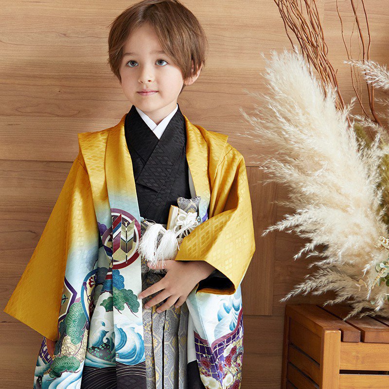 男児袴：BY024 【五歳】薄橙色×黒 鷹に波と菱格子 七五三男児袴