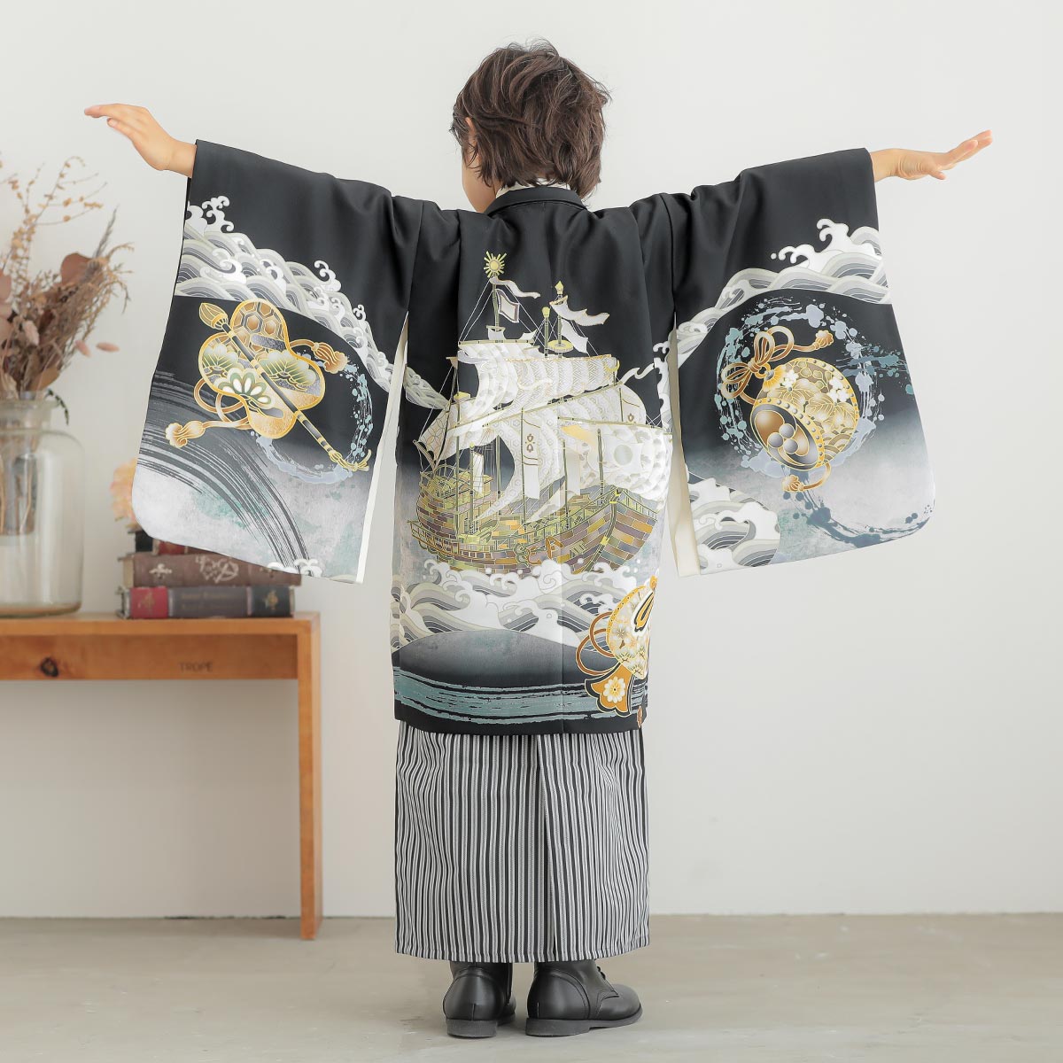 男児袴：BY156 【五歳】黒帆船×黒縞(BY164) 七五三男児袴レンタル