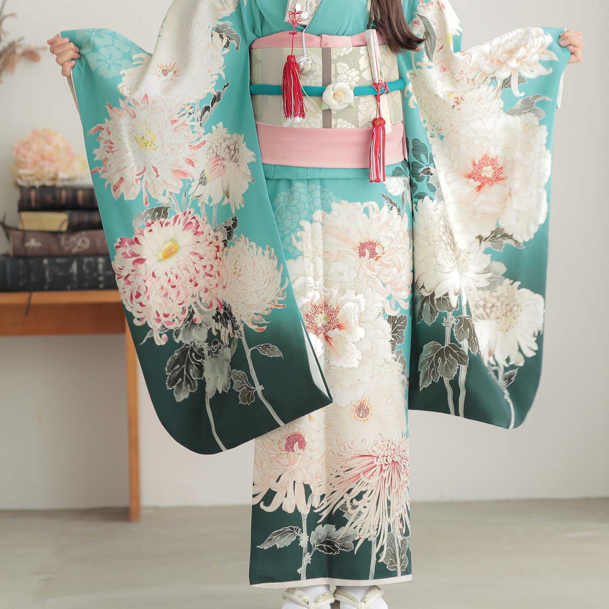 七五三七歳四つ身：N131 芸艸堂 ターコイズ 菊牡丹白 | 七五三