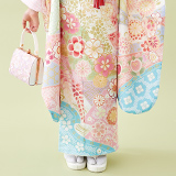 七五三 7歳【式部浪漫】 四つ身着物 振袖 人気の水色・花爛漫着物単品