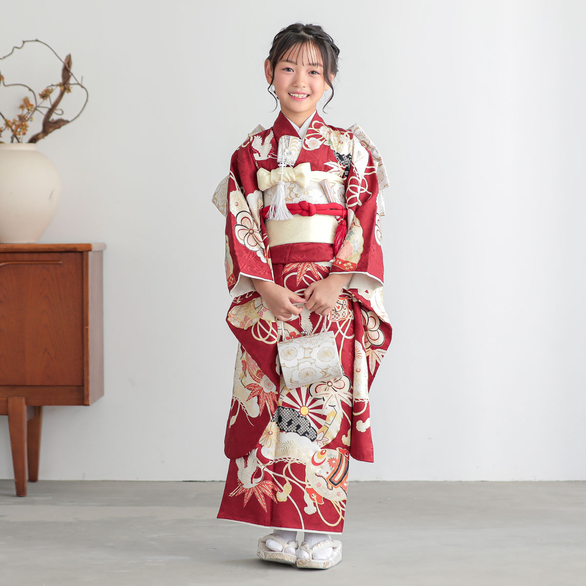 着物　七五三　7歳　女の子　13点　フルセット　赤　御所車　花文　吉祥文様 着物 七五三 7歳 女の子 13点 フルセット 赤 御所車 花文 吉祥文様 七五三