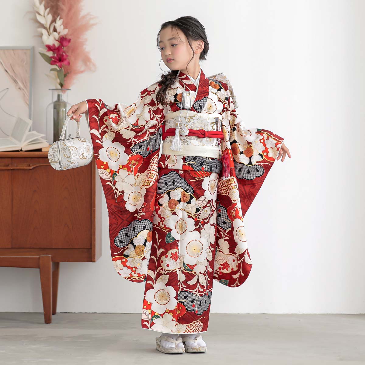 四つ身 紅一点 180 赤 着物 こども 7歳 絹wt 七五三 着物 7歳 フル