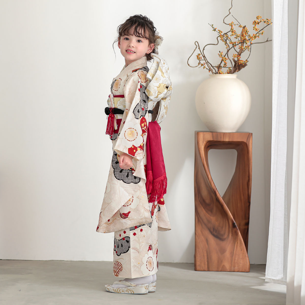 七五三七歳四つ身：N162 紅一点 【正絹】桜色 梅に松 | 七五三着物