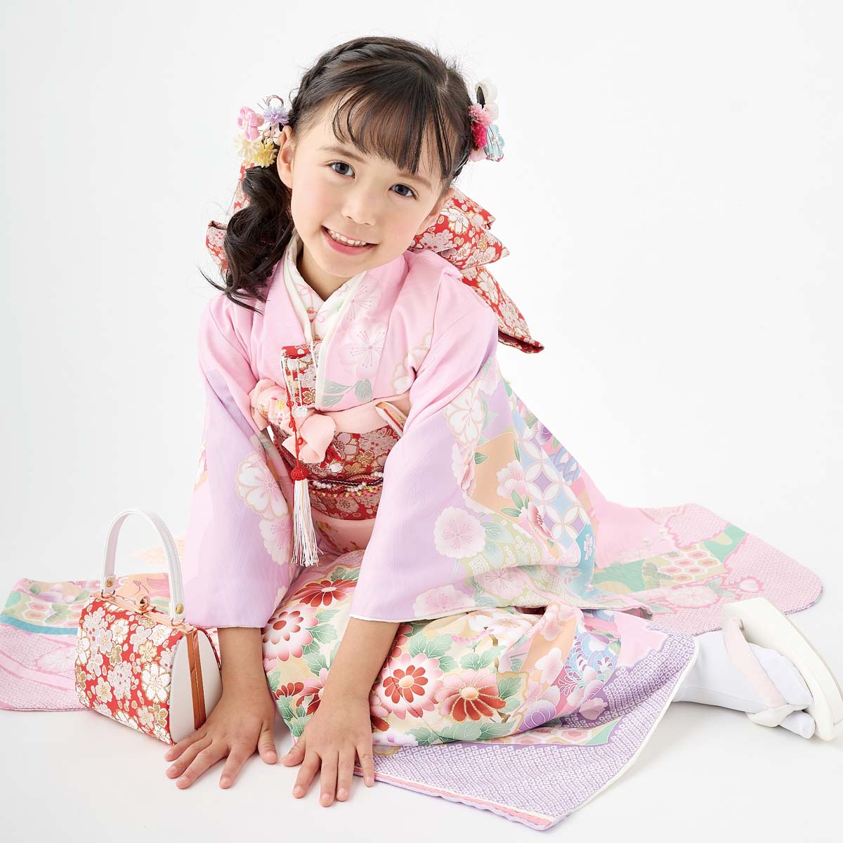 フルセット　七五三７歳女の子　赤地蝶桜　緑地袋帯　源氏車　簡単半衿　7105 七五三七歳四つ身：N170 式部浪漫 ピンク 源氏香 | 七五三着物レンタル