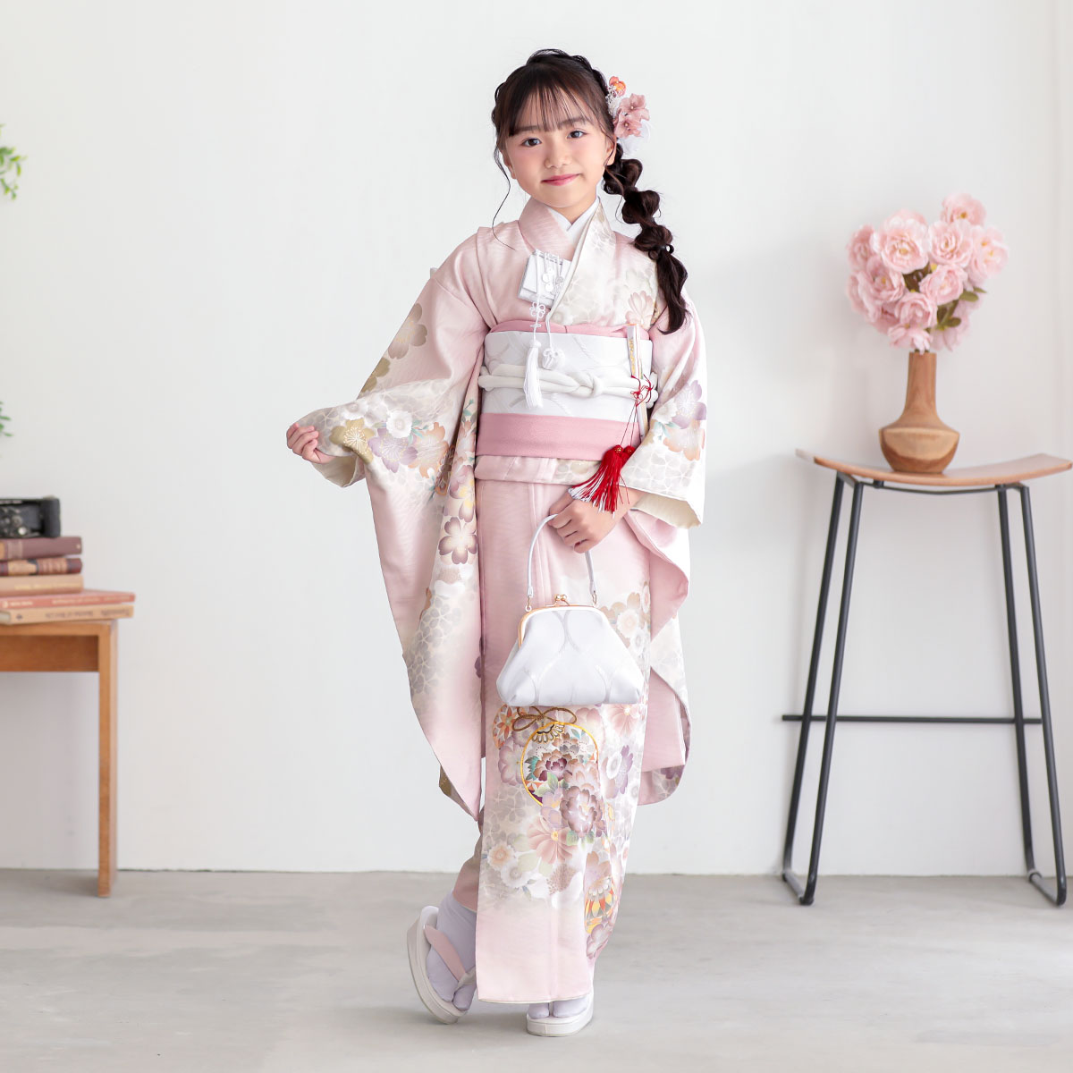 七五三七歳四つ身：N254 くすみピンク 手毬に桜と花々 | 七五三着物