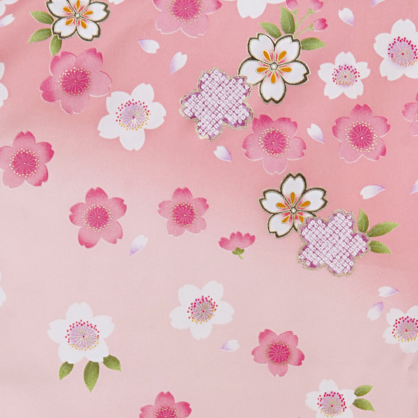 ピンク系花柄着物と袴 着物〉こげ茶色 牡丹に菊柄着物 〈袴〉ローズ色ぼかし 桜地模様