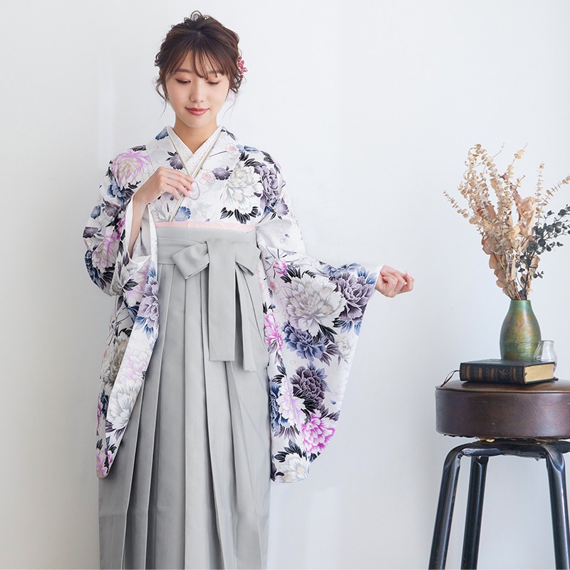 二尺袖袴：G335 白 牡丹と桜│ 袴レンタル │ 京都着物レンタル夢館