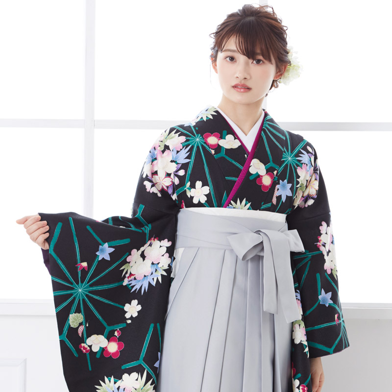 二尺袖袴：Adam＆EveG729 黒 麻の葉に花の丸│ 袴レンタル │ 京都着物