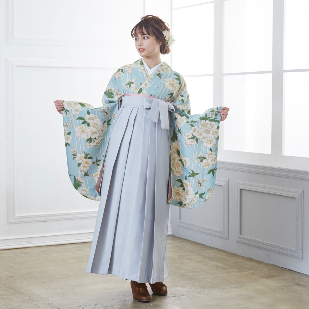 二尺袖袴：G921 水色 三筋縞に枝桜│ 袴レンタル │ 京都着物レンタル夢館