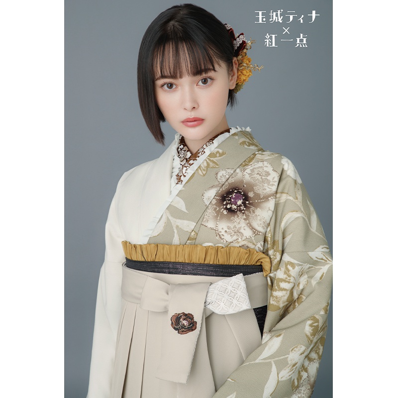 二尺袖袴：玉城ティナ×紅一点G970 ベージュ×オフホワイト レース花 