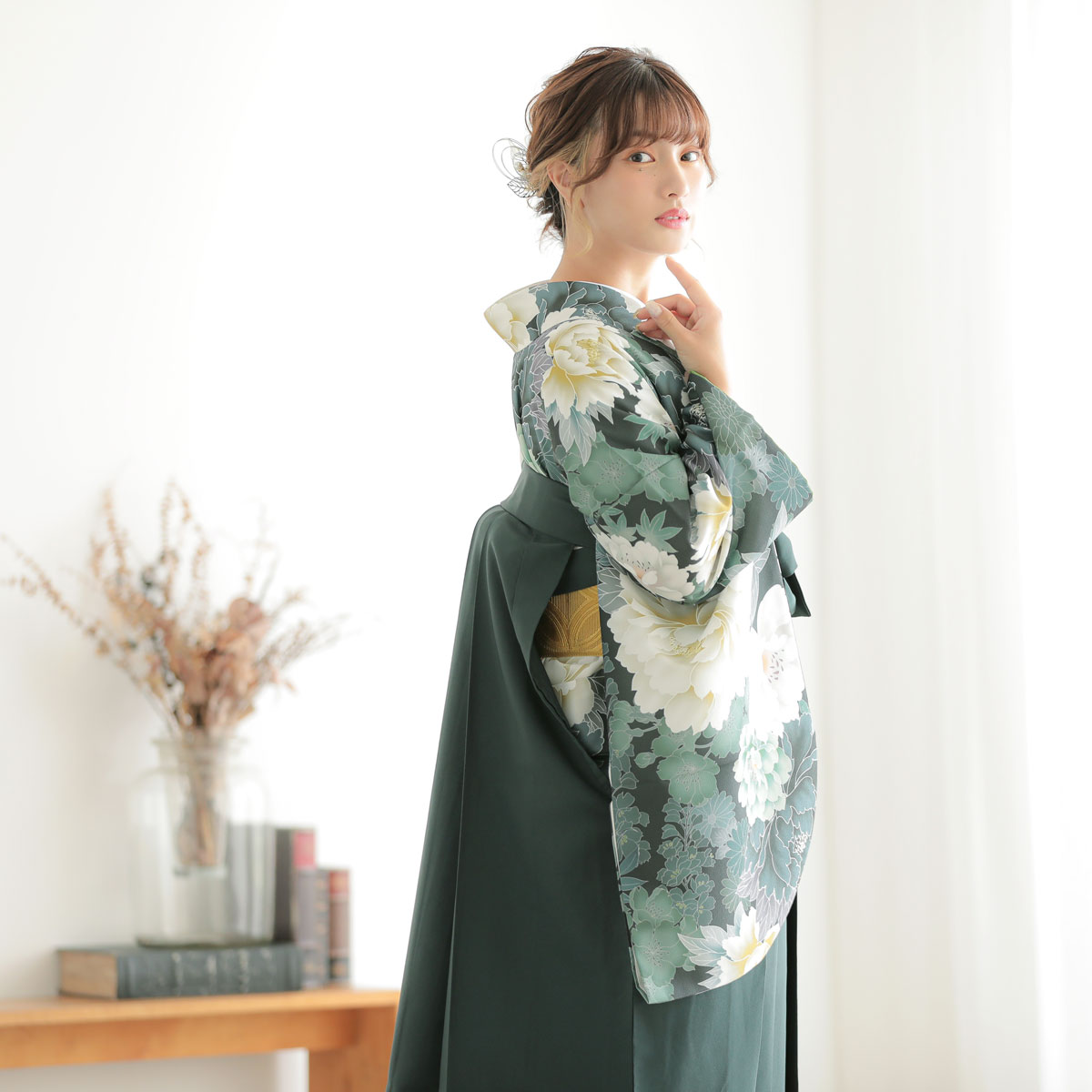 二尺袖袴：G985 深緑 牡丹│ 袴レンタル │ 京都着物レンタル夢館