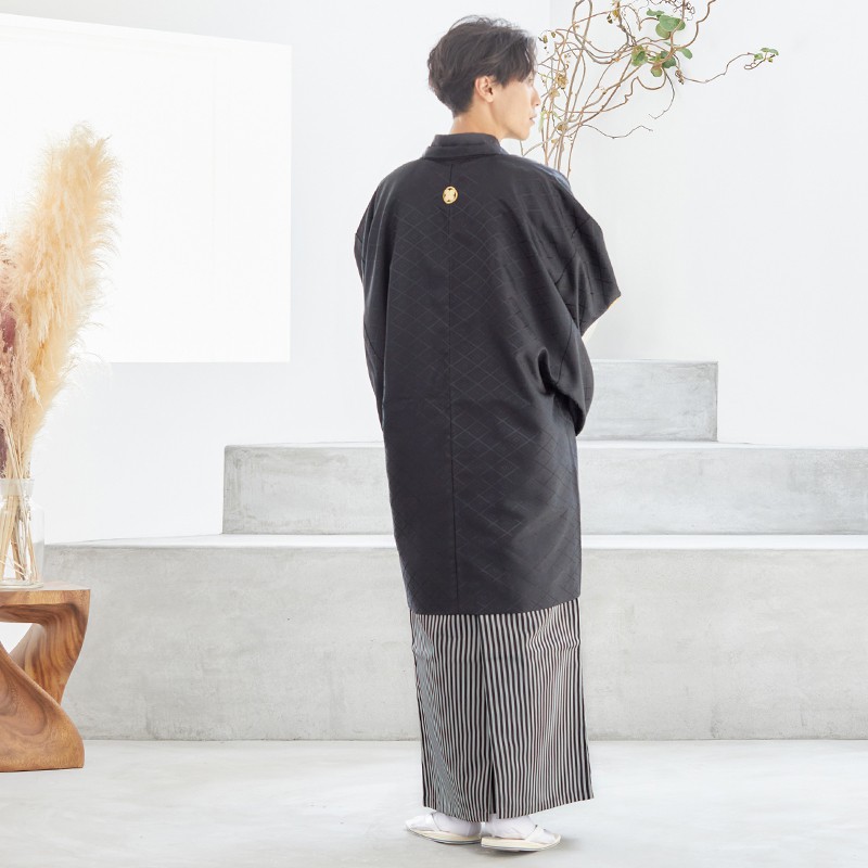 袴下着物⭐️黒⭐️新品難あり！ レンタル袴&着物 「黒緑 黒紋付無地（☆帯巾着：黒色固定