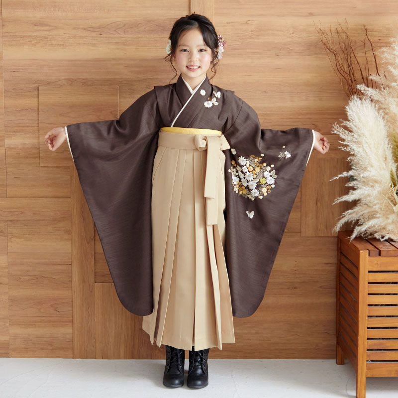 四つ身＋袴レンタル：N084 Kami Shibai 茶 蝶に花丸文│ 袴レンタル