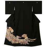 黒留袖、色留袖格式あるお着物にふさわしい手織り二重箔　正倉院亀甲紋様 黒留袖 | 正絹 華麗な鳳凰の正倉院文様 | きもの遊美