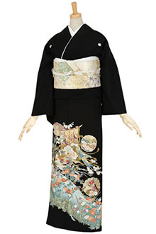 黒留袖：T305 流水松皮菱に花| 黒留袖レンタル │ 京都着物レンタル夢館