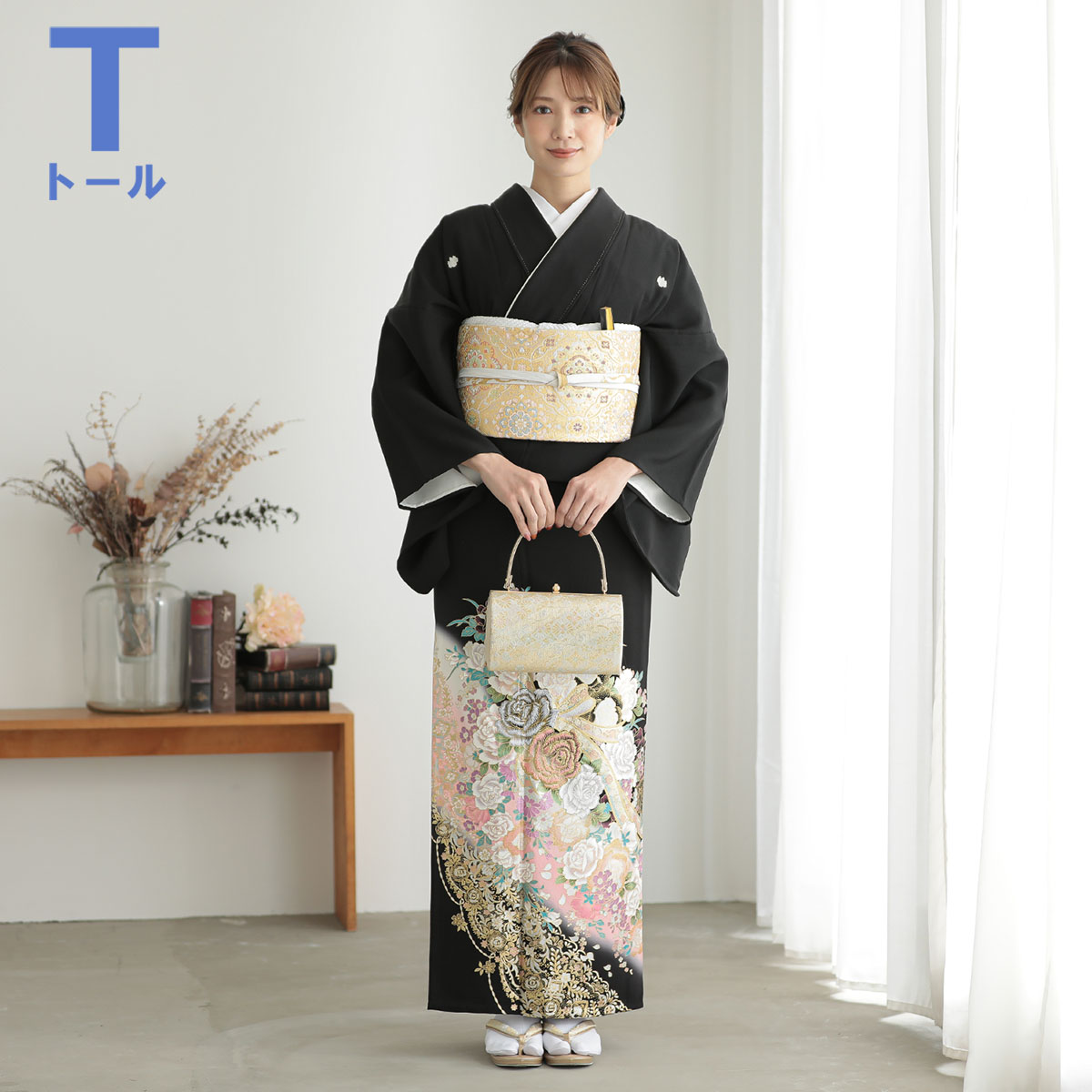 黒留袖：T389 桂由美 ピンクぼかし 薔薇にリボン(T388)(T407)| 黒留袖