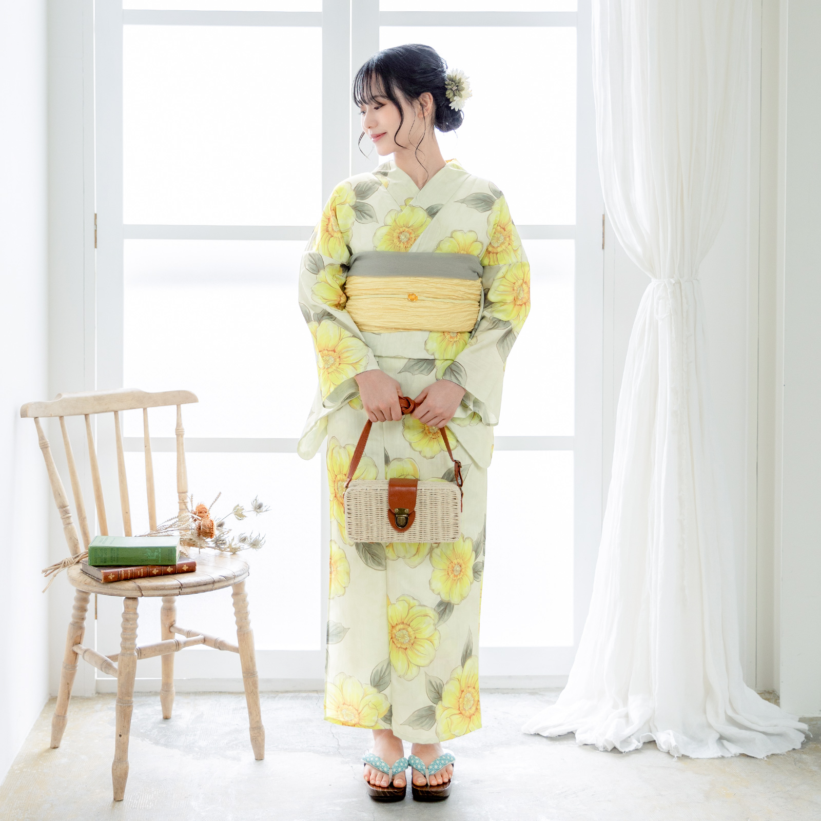 浴衣: YK096 薄ベージュ 黄花 | 京都着物レンタル夢館