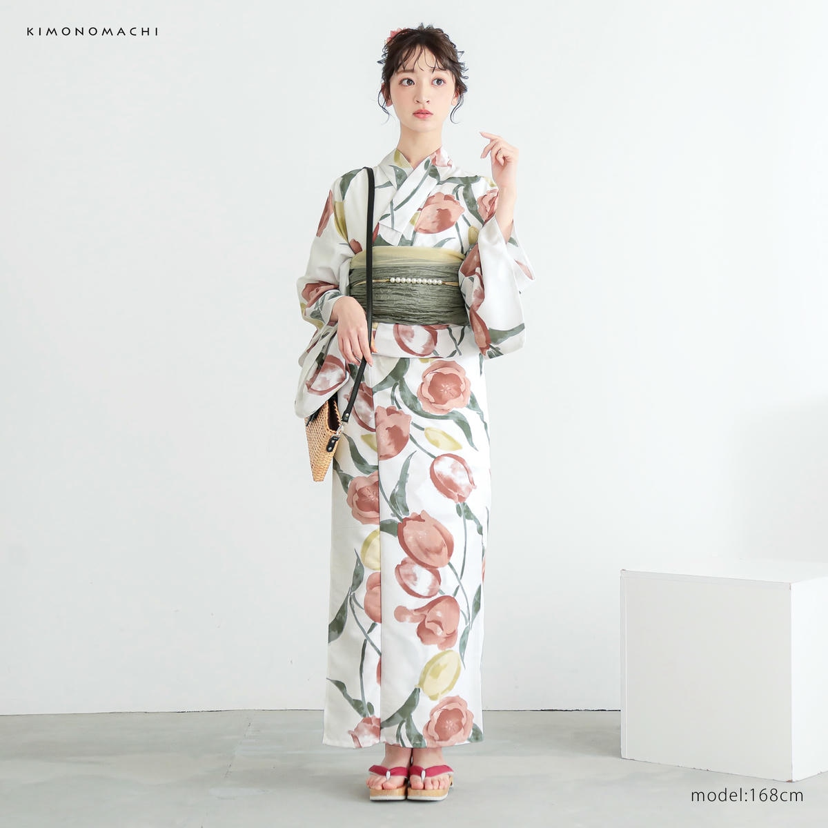 浴衣: YK129 きもの町 白×薄紅色 チューリップ | 京都着物レンタル夢館